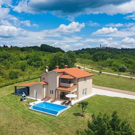 Pilati Tatil Evi Poreč